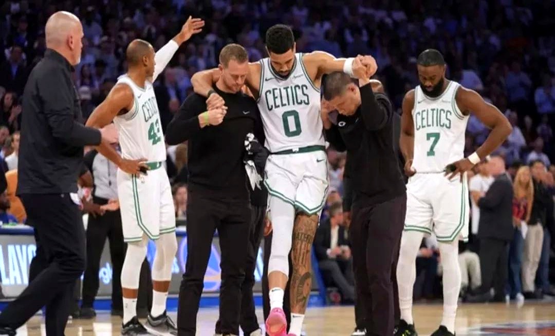 凯尔特人核心球员伤退，球队未来走势成疑，详细.九游体育APP